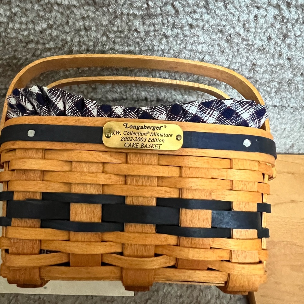 JW Miniature Longaberger Collectors Club Basket